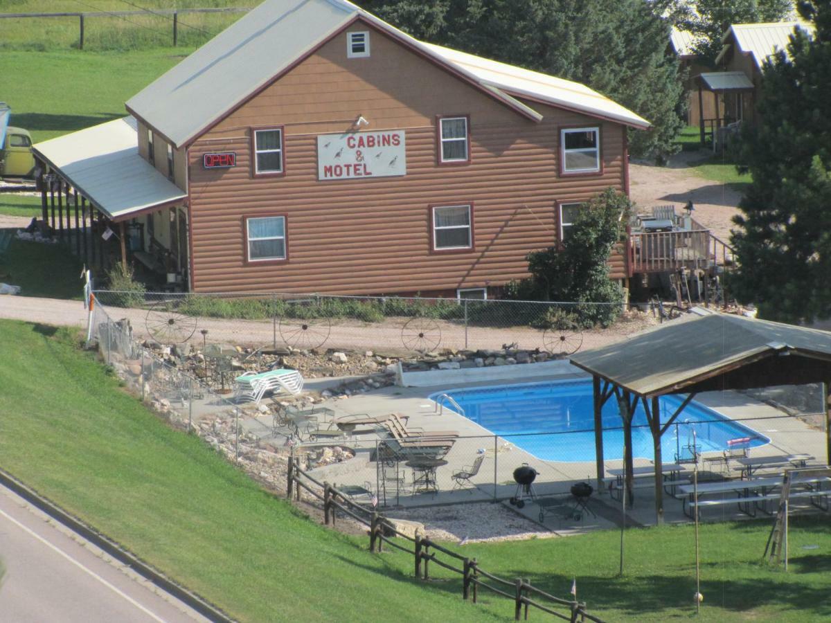 היל סיטי Black Hills Cabins At Quail'S Crossing מראה חיצוני תמונה